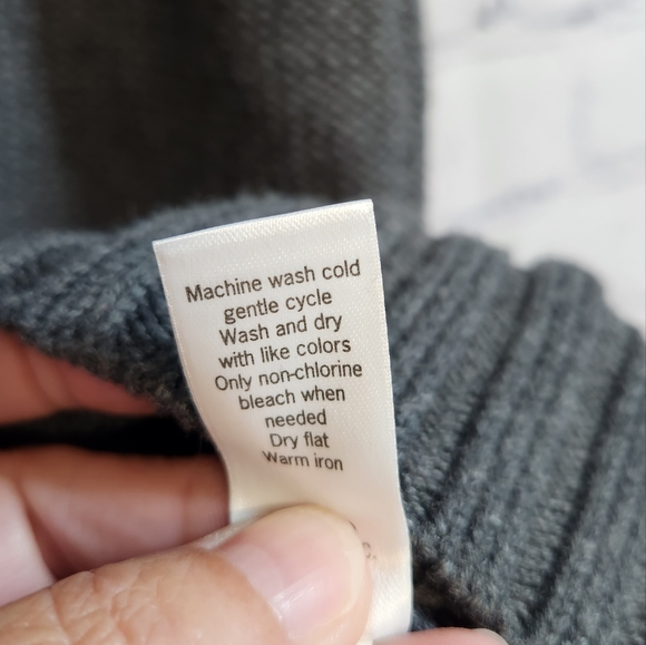 Athleta/ Wool Cashmere Blend Tunic Sweater - Picture 6 of 7